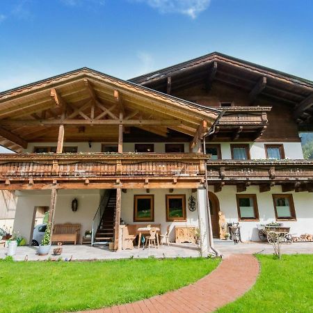 Apartment In Saalfelden Am Steinernen Meer Екстер'єр фото